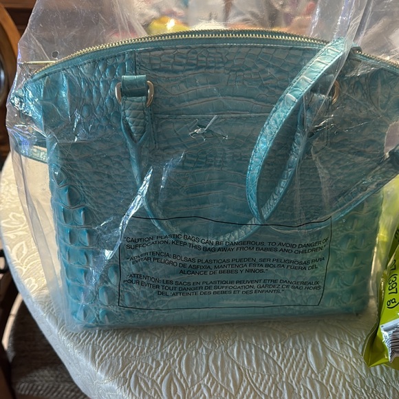 Brahmin large bag from Dillard’s - Picture 4 of 4